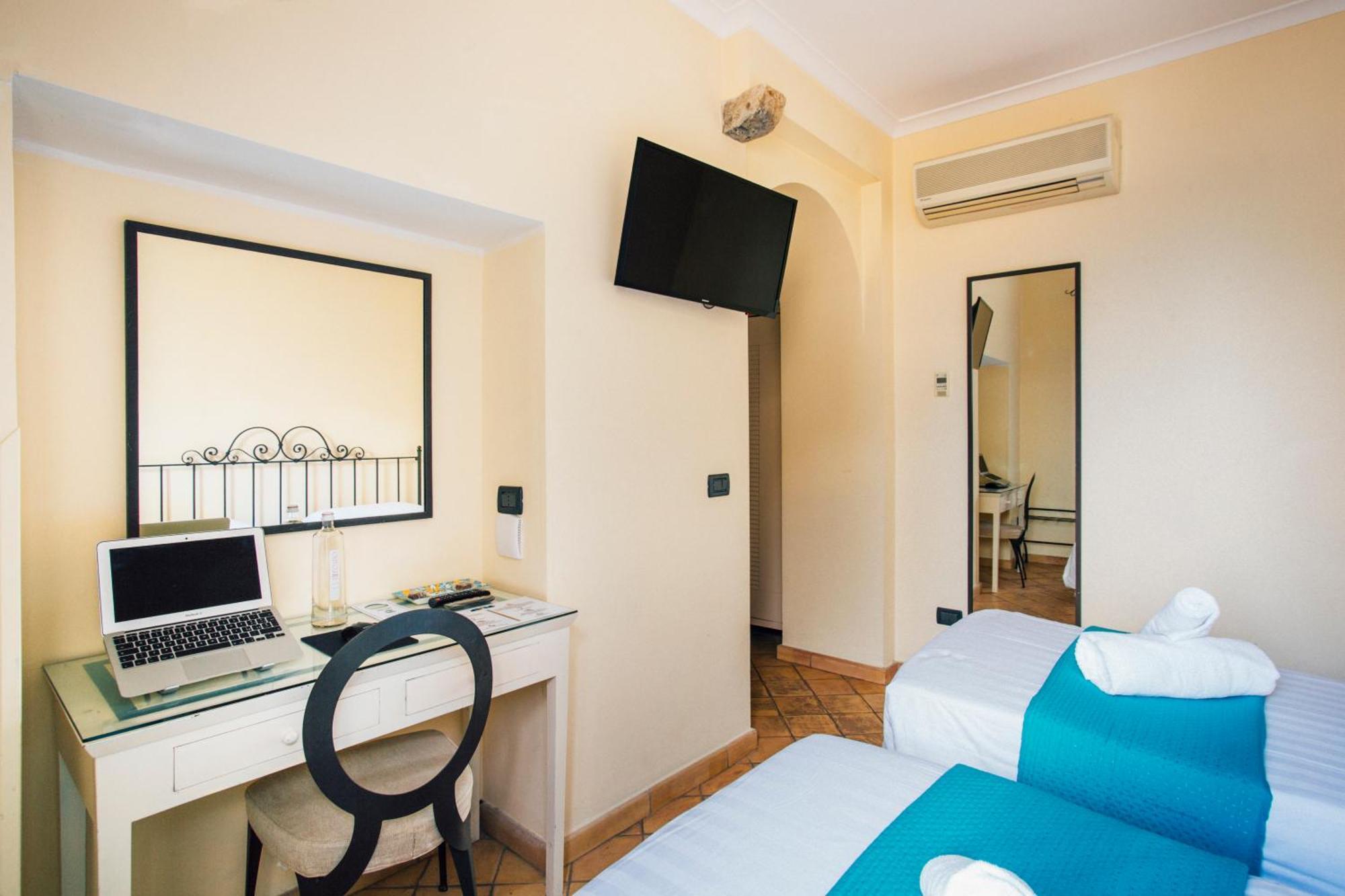 Bed and Breakfast Il Quartuccio Гаэта Экстерьер фото